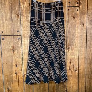 Liz Claiborne flare skirt lined 100% silk size16